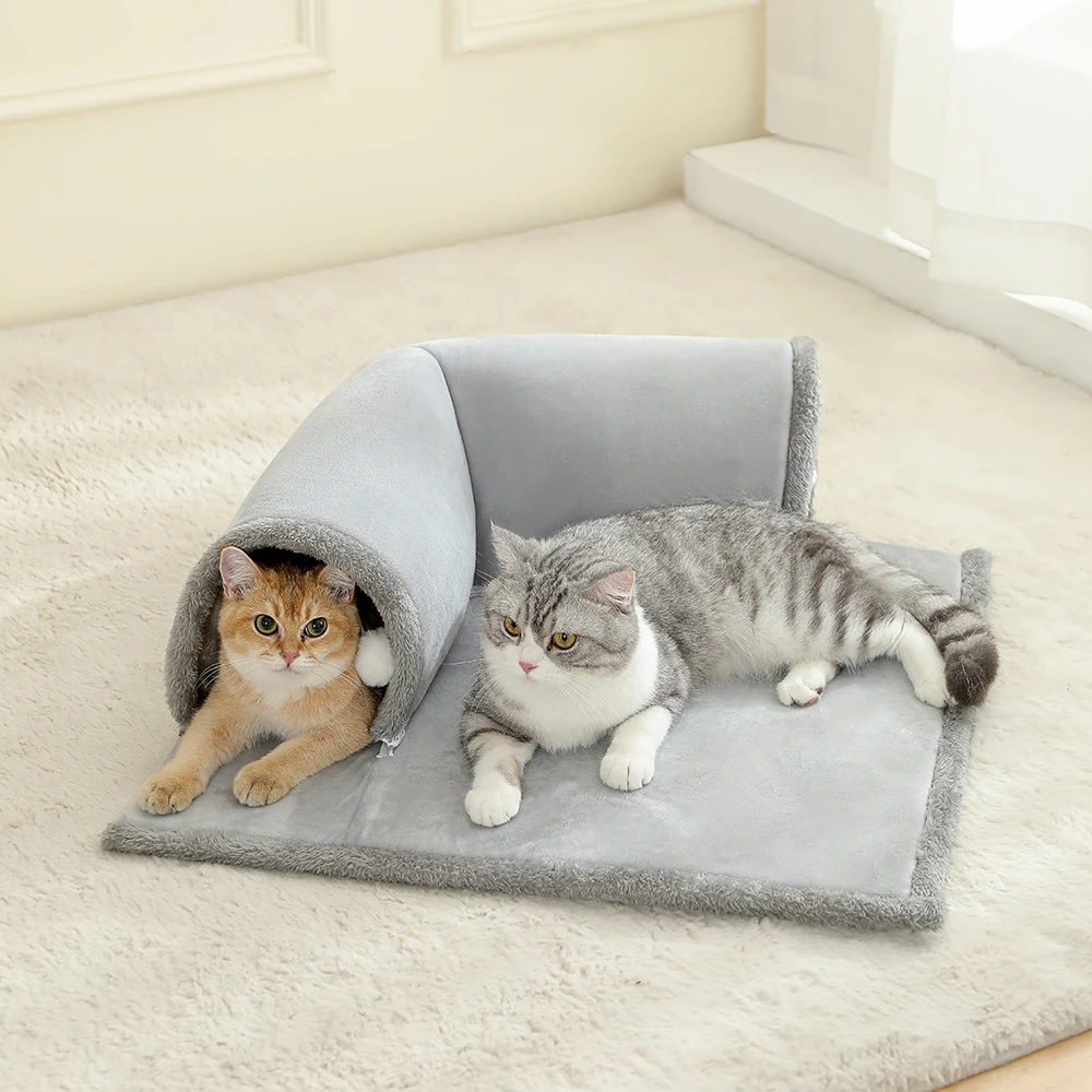 Cozy Cat Tunnel Bed for Indoor Cats – Multifunctional Activity Tunnel with Hanging Balls