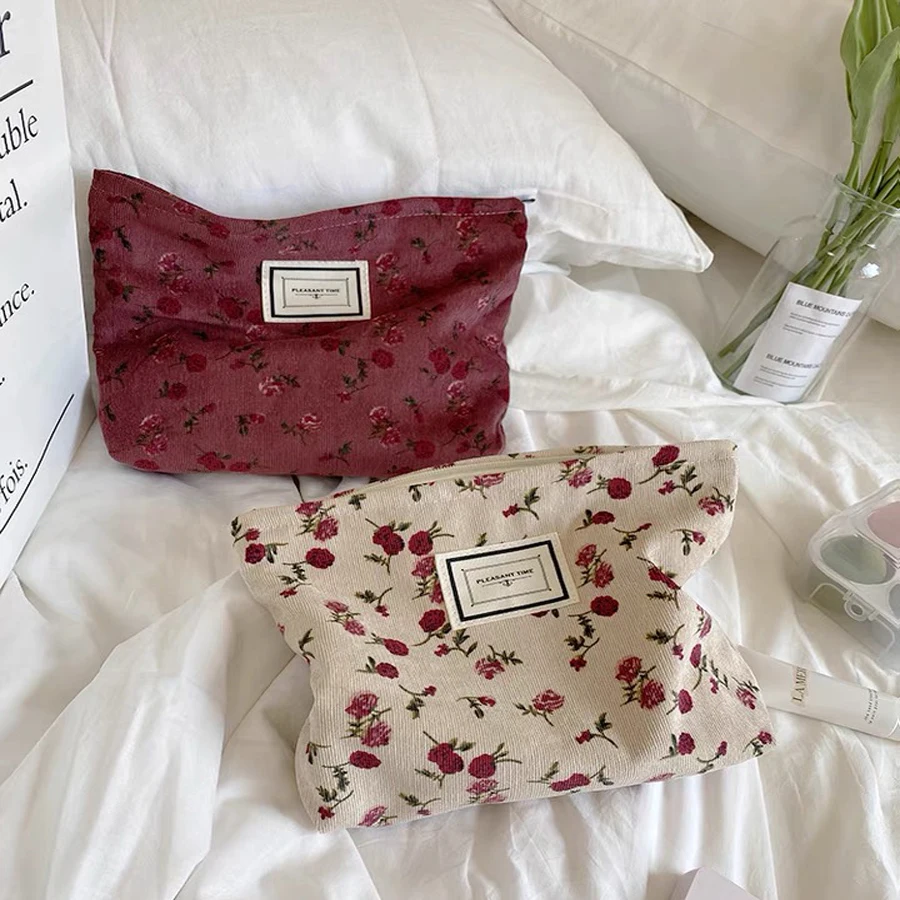 

Flowers Leopard Zebra Fashion Cosmetic Bag Trendy Girls Handbag Purses Makeup Pouch Orgainzer Vintage Makeup Bag