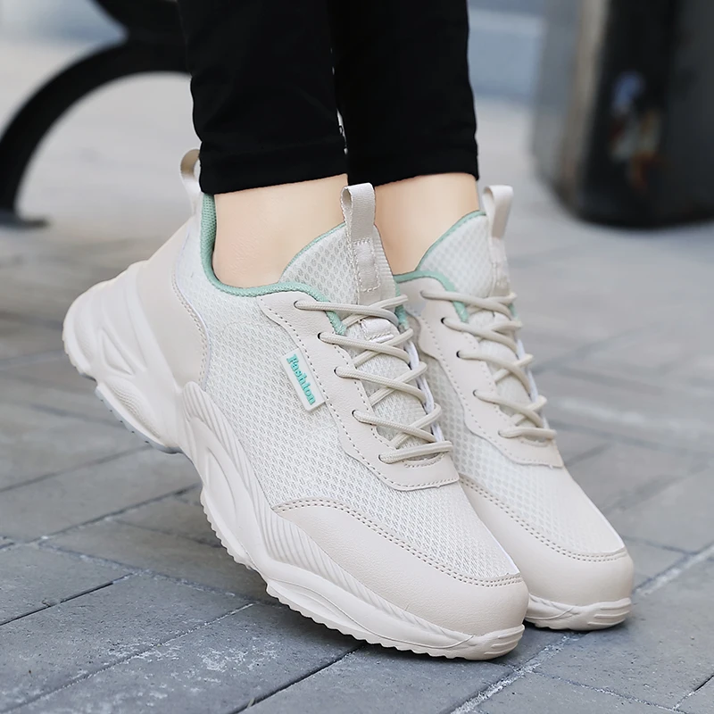 Women Sports Shoes Platform Women Tennis Sport Shoes Ultralight Breathable Mesh Sneakers Fashion Female Trainers