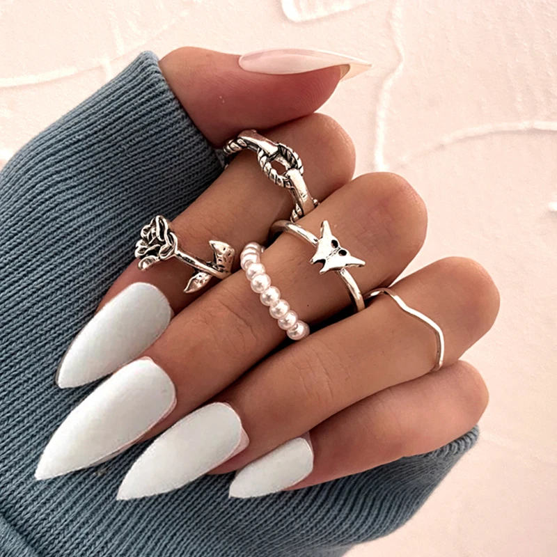 Punk Gothic Heart Ring Set for Women Black Dice Vintage Spades Ace Silver Plated Retro Rhinestone Charm Billiards Finger Jewelry 