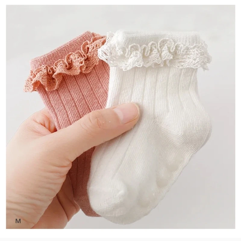 

1 Pair Baby Lace Ruffled Socks 0-6 Months Infant Girls Foot Wear Anti Slip Solid Calf Socks Fashionable Cotton Socks