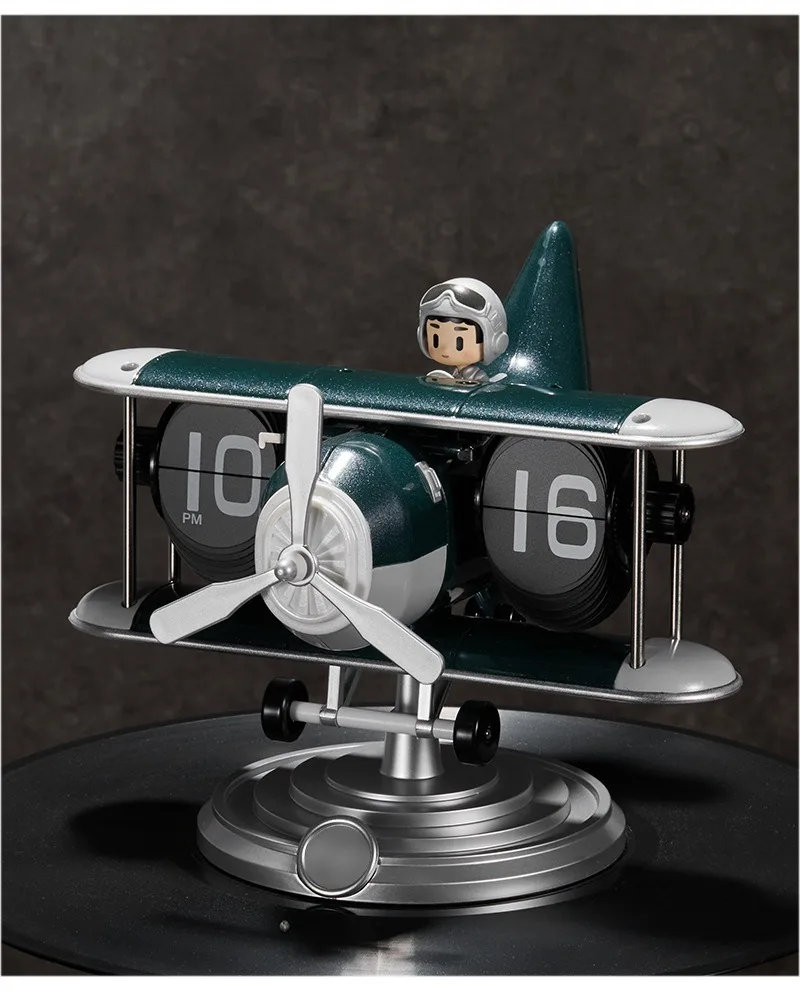 Plastic Case Creative Table Clocks Vintage Aircraft Moulding Desk Clock Auto Page-Turning