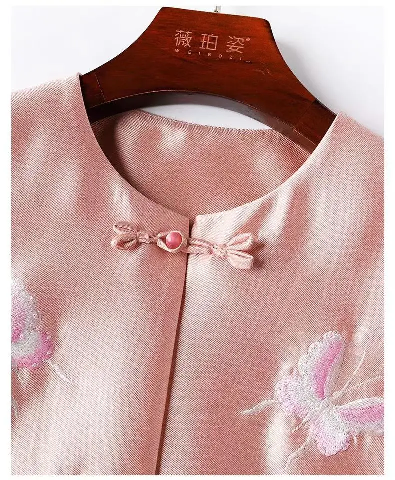Chinese Vintage Style Top Women Tang Clothes Embroidery Butterfly Qipao Lady Mandarin Collar Vest Modern Cheongsam Top