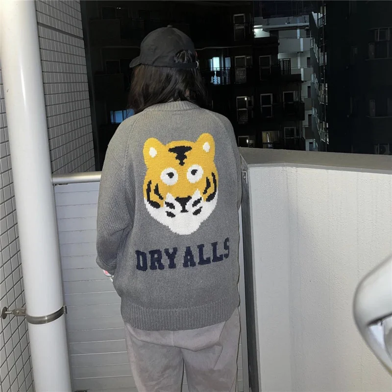 HUMAN MADE Cartoon Tiger Head Letter Fallow Baggy Round Neck Wool Knit  Sweater Pullover For Men And Women