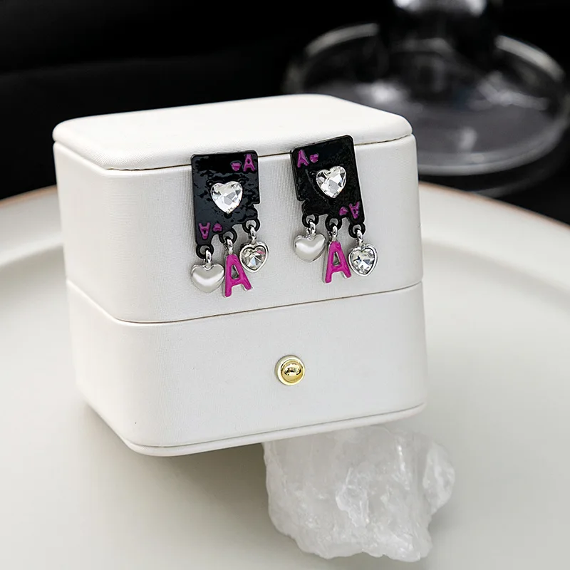 Fashion Black Crystal Tassel Heart Drop Earrings for Women Punk Vintage Metal Spade Playing Card Earrings Party Gothic Jewelry