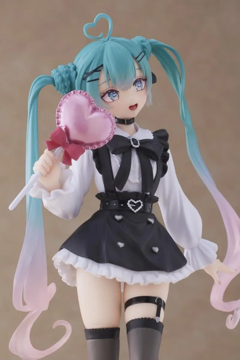 Figurine mignonne d'anime Hatsune Miku PVC figurines réalistes modèle de  personnage Statue à collectionner jouets Mini figurine Hats - Cdiscount  Jeux - Jouets