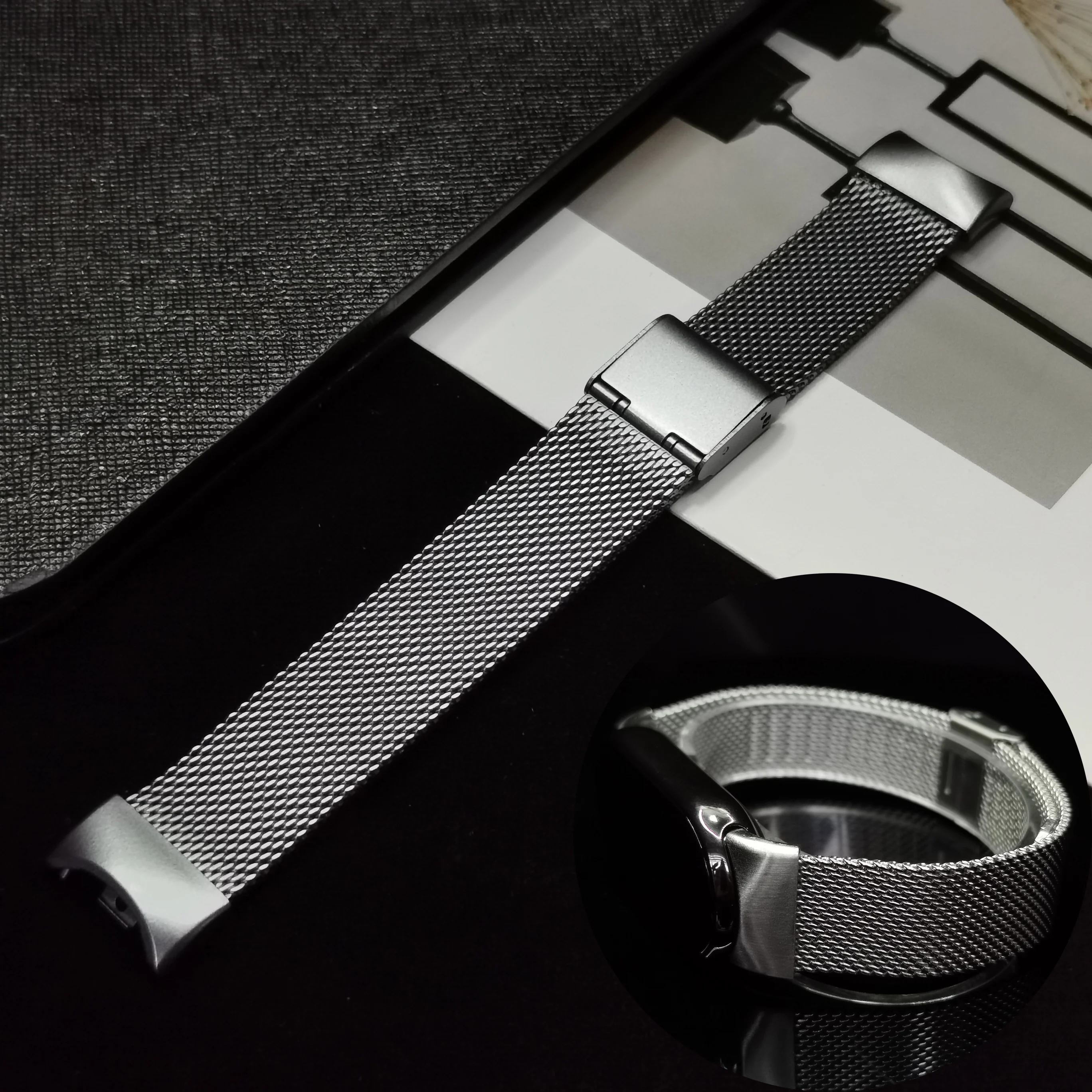 

Milanese Loop Strap for Xiaomi Mi Band 8 SmartBand Replacement Stainless Steel Metal Magnetic Bracelet Belt Strap for Mi Band 8