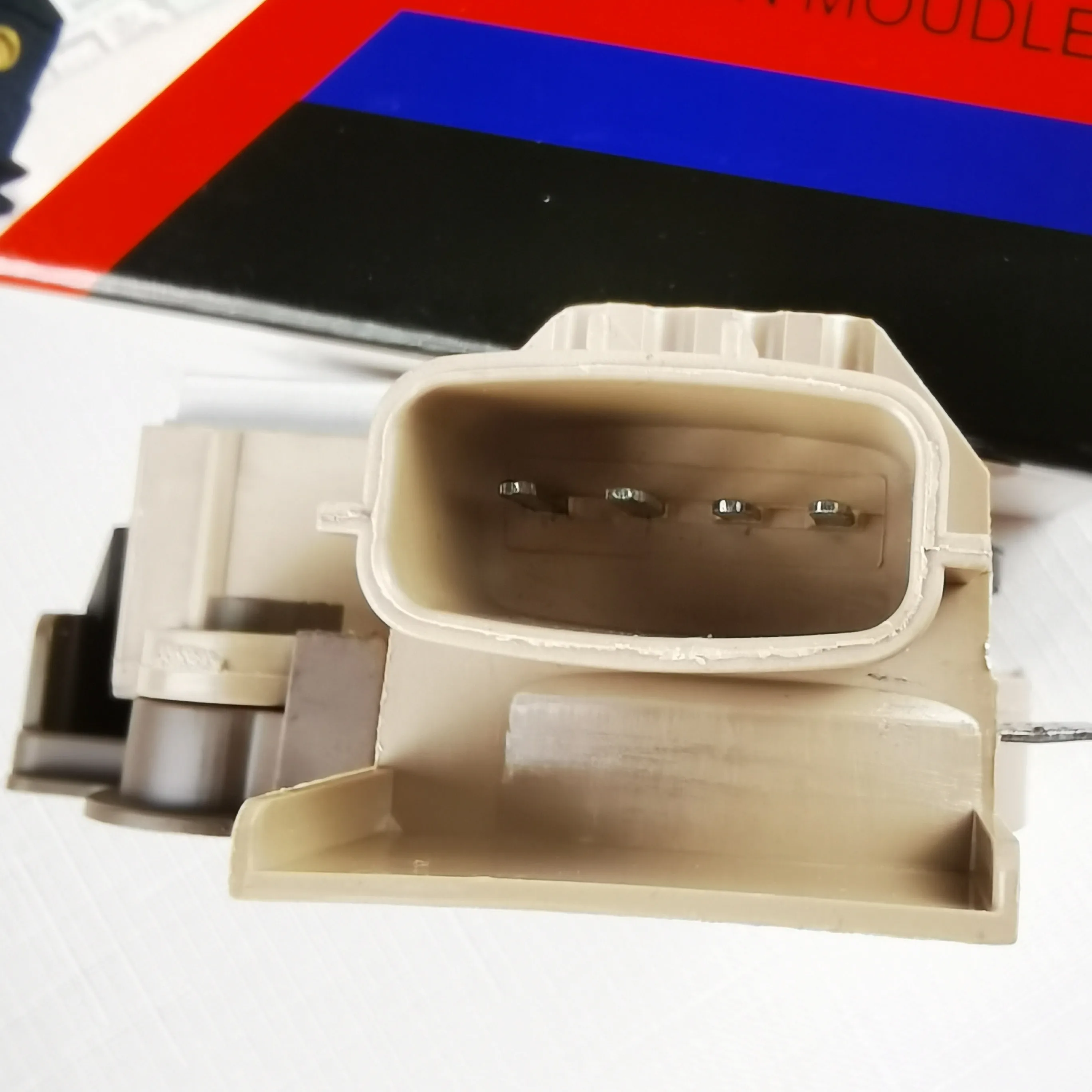 Alternator Voltage Regulator IC Cutout B3-M341 IM341 VRH200970 06-096 138340 A866X72772 A866X34172 A866X52372 MD619268