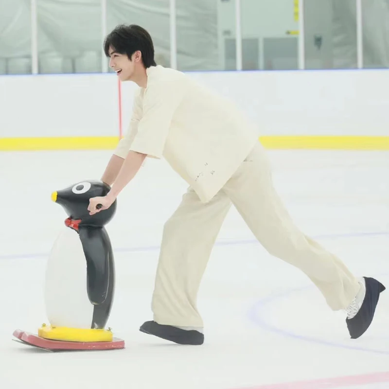 Wholesaledurablecoldresistantpenguinskatingassistanttrainingiceaidrinkequipmentice