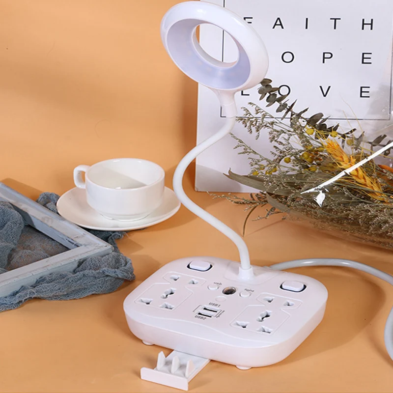 

USB Socket EU AC110-250V Plug Power Outlet EU Power Socket With 2 USB Charge Multifunctional Universal Socket With Lamp For Home