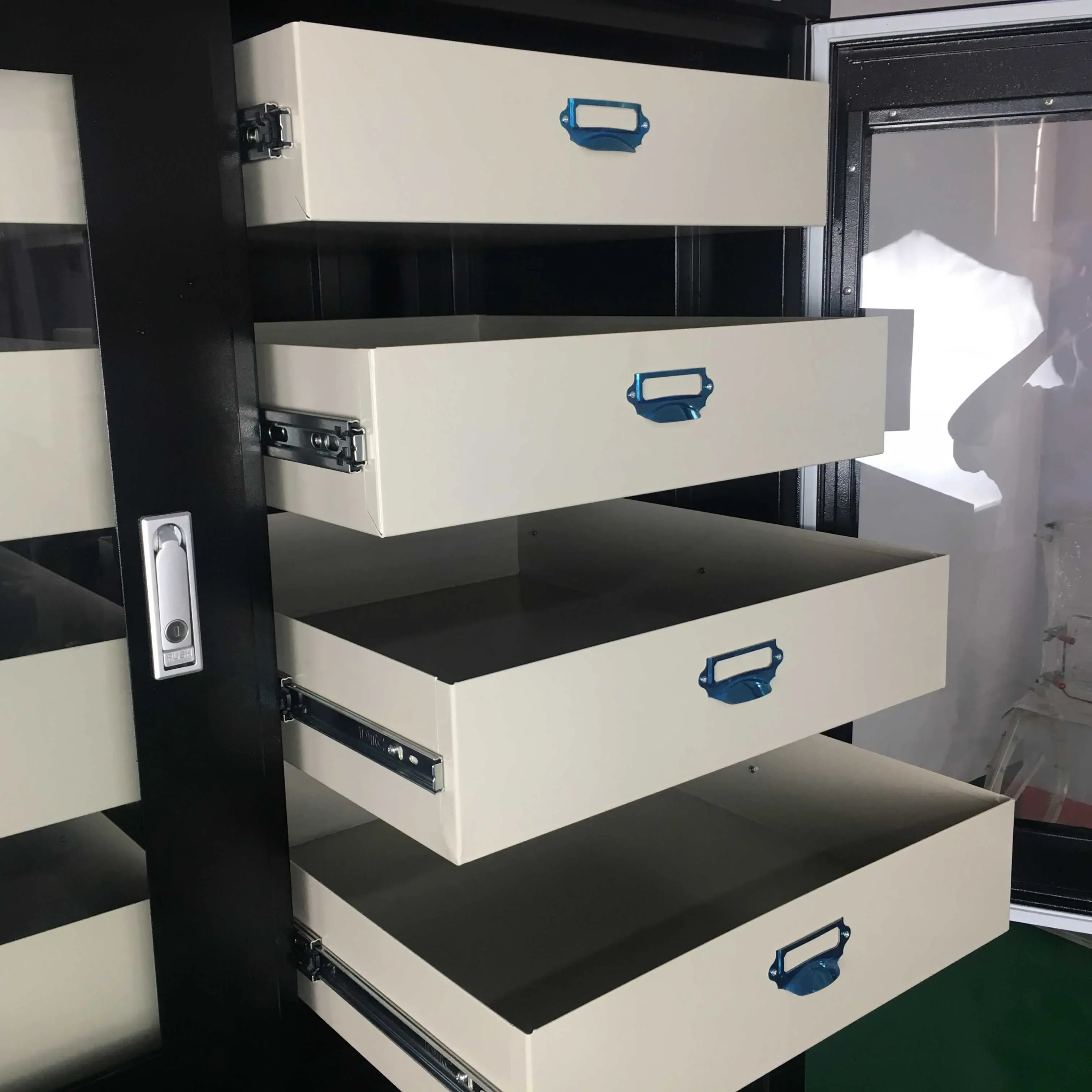 

For Industrial Electronics Moisture-Proof Cabinet IC Chip Nitrogen Gas Cabinet Electronic Moisture-Proof Cabinet Anti-Stati