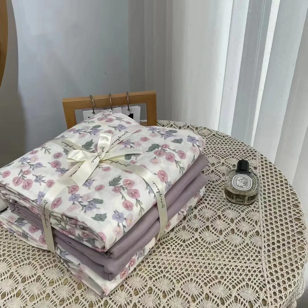 

Class A Ins Cotton Double Layer Yarn Four Piece Set, Garden Floral Nude Sleeping Pure Cotton Quilt Cover, 1.8M Double Bed B
