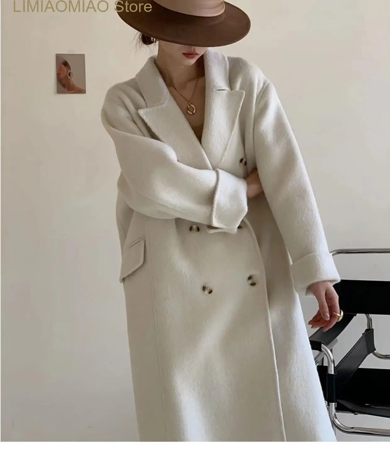 New autumn Winter Women's Fashionable real woolen coats outerwear Plush lamb woolen jackets