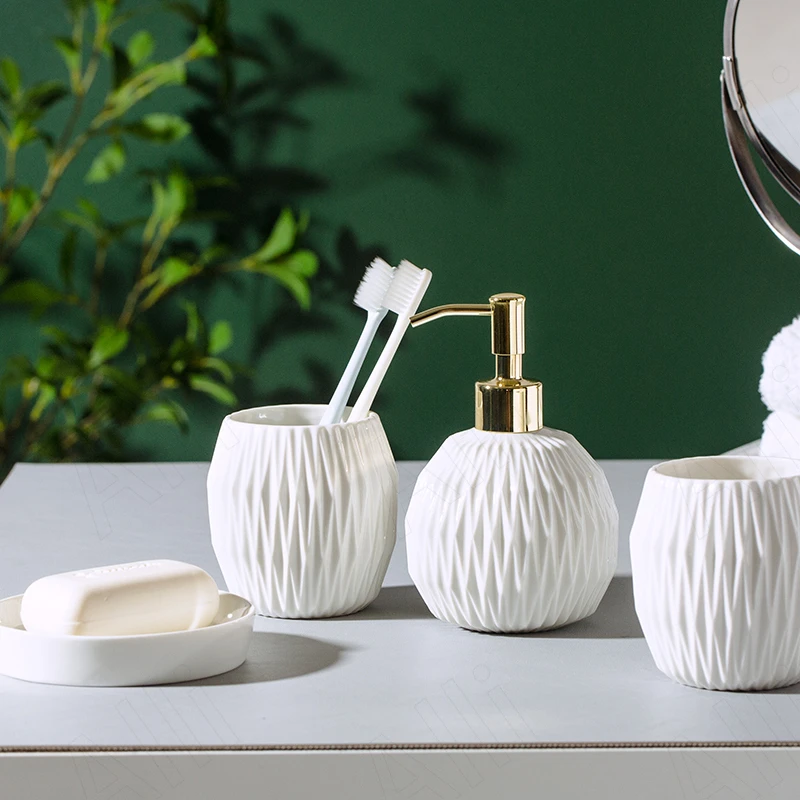 European Ceramic Bathroom Accessories Hotel Desktop Creative Relief