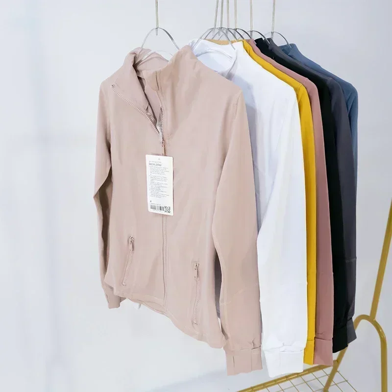 

Женская куртка с длинным рукавом и логотипом, эластичная облегающая быстросохнущая дышащая Спортивная одежда для бега, пальто на молнии для занятий йогой