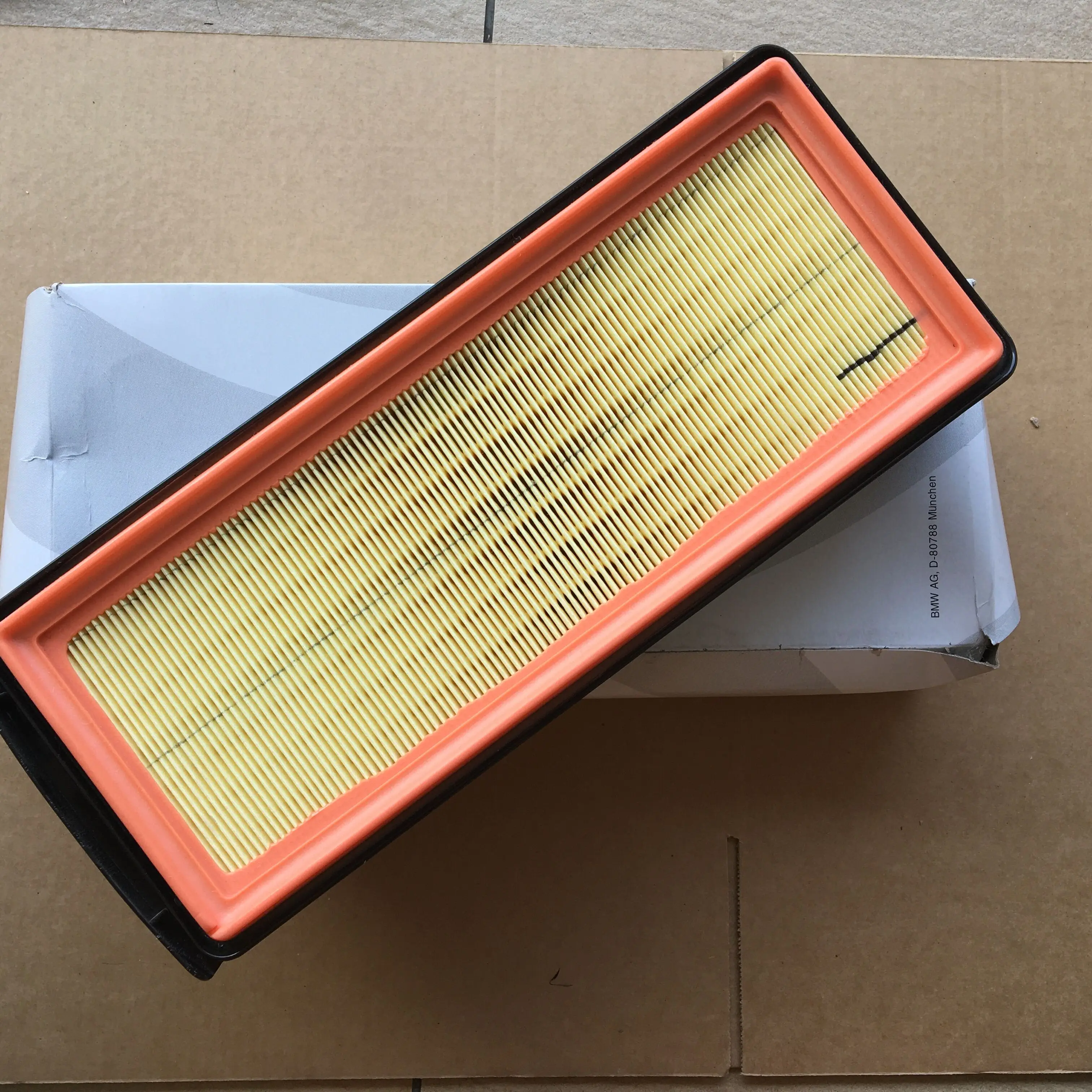 Air filter 13718518111 13718510239 for BMW X5 X6 E70N E71 F01N F02N F06 F10 535d 640d 730d X3 X4 3.0d F15 X5 air filters,car filter