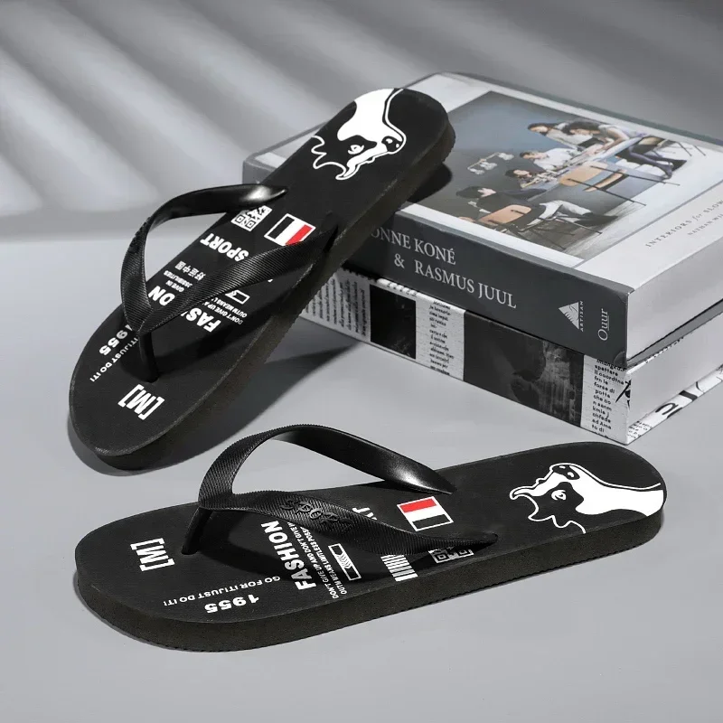 Men’s Flip-Flops 2024 – Comfortable Summer Slippers for Home and Casual Wear, Lightweight Walking Shoes for Indoor and Outdoor Use Beach Footwear Flip-flops