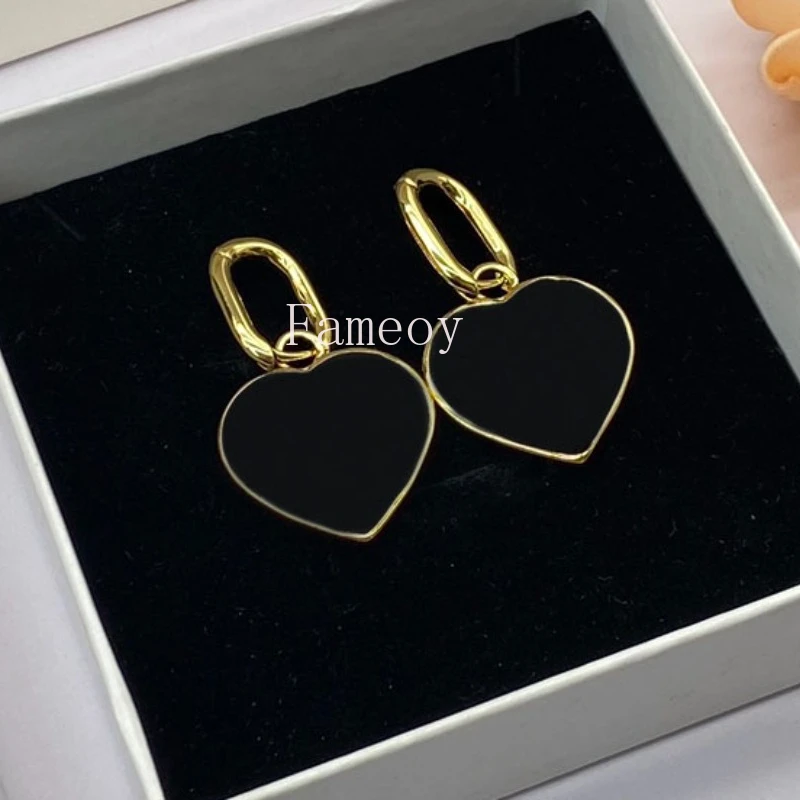 2024 New Fashionable Classic Heart Necklace Bracelet Earring Set