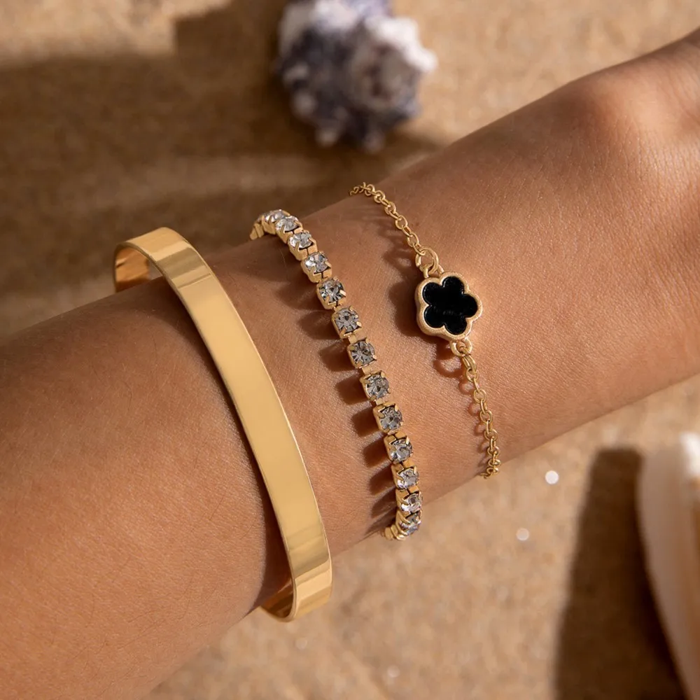 3pcs/Set Fashable Rhinestone Clover Pendant Bracelet Set for Women Golden-Tone Geometric Smooth Bangle Party Jewelry Gifts