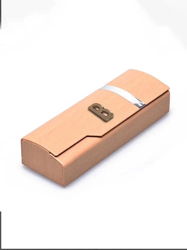 

Customized Portable PU Material Eyewear Cases Personalized Customer NameMetallic Tone: Smooth Craftsmanship