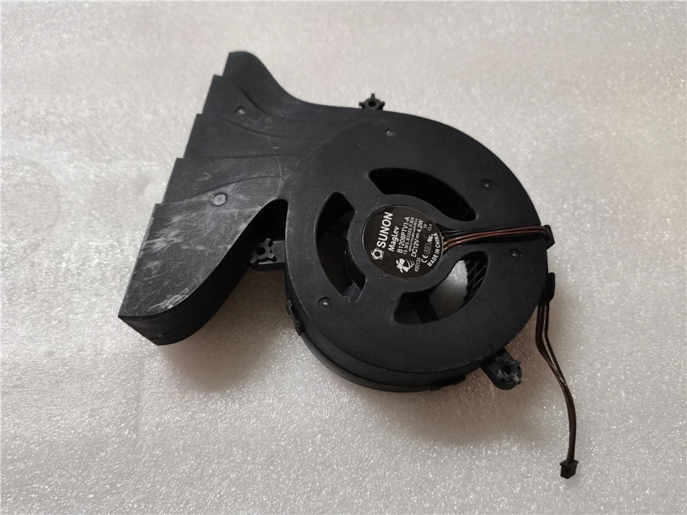 Cpu Ventola Di Raffreddamento Adatto Per Apple Imac G5 A1195 A1224 620-4323 620-3913 I-Mac Bfb0812H-Sm06 B1208Ptv1-A 13. Ms. B3320.F. Gn
