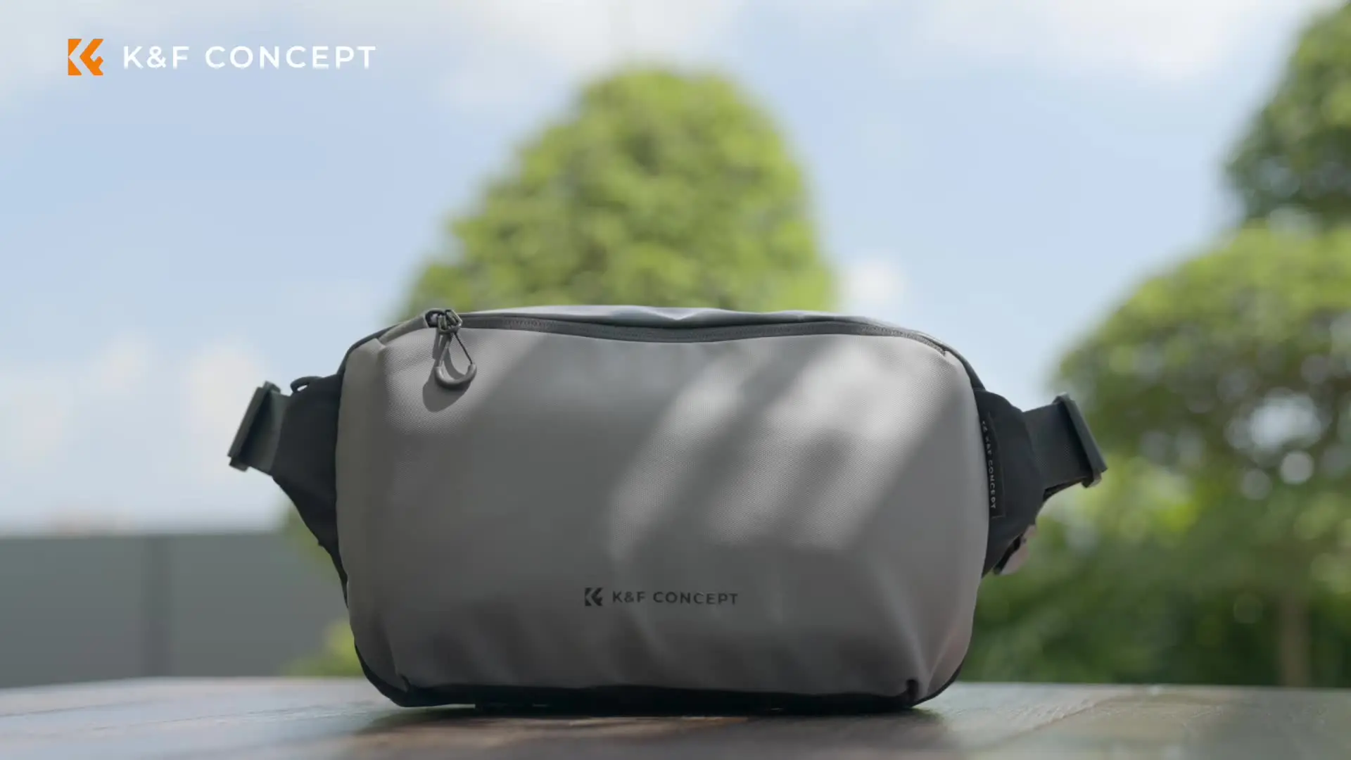 K&F Concept 2-in-1 Sling Bag 10L – Multifunctionele Camera Rugzak en Schoudertas, Draagbaar voor DSLR en Accessoires – Urban Wander 01 Zwart Bruin - K&F Concept