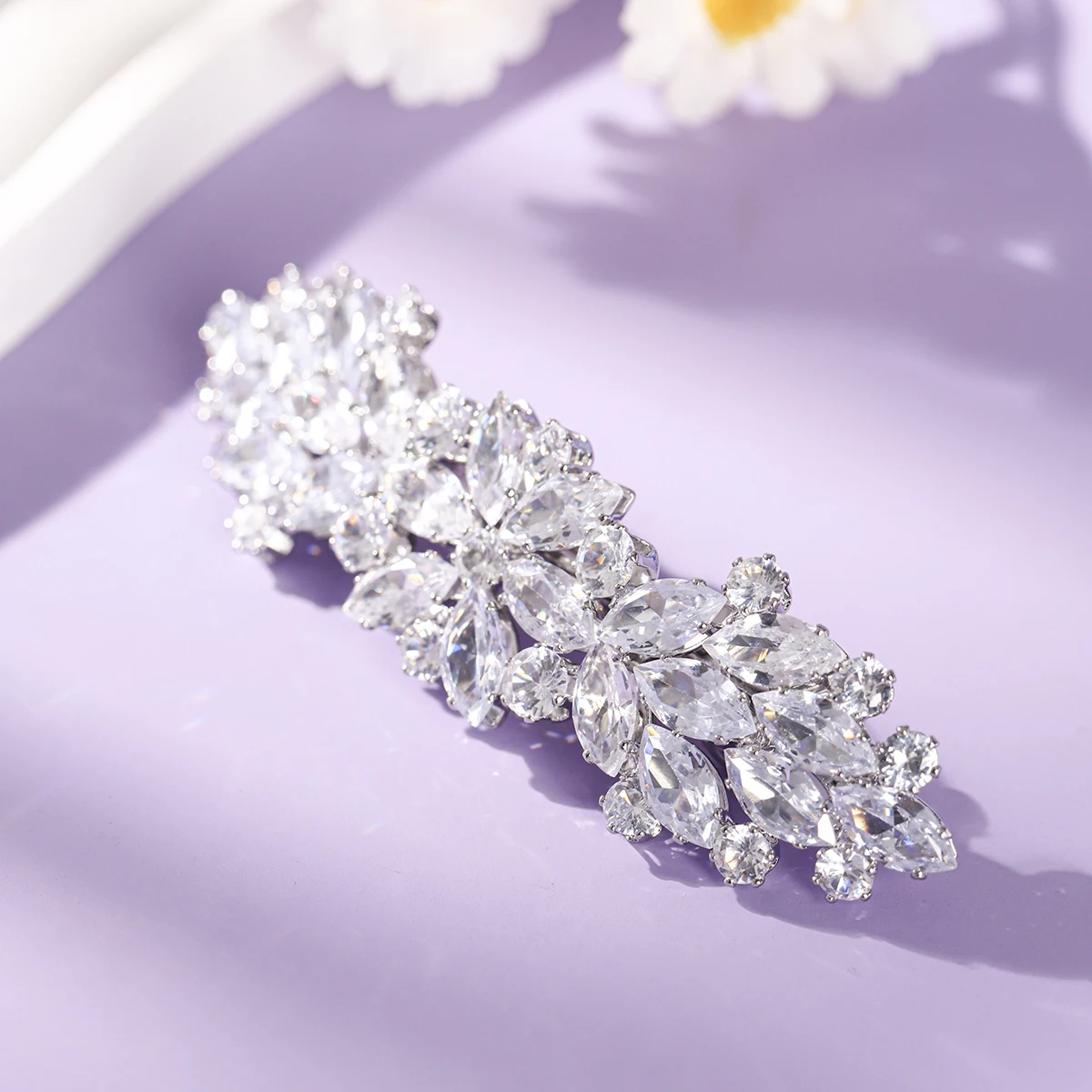 Luxuriöse AAA Zirkonia Braut-Haarspange Silber Kristall Blatt Haarklammer Hochzeits-Haaraccessoires für Braut Brautjungfer Geschenk – Detail 9