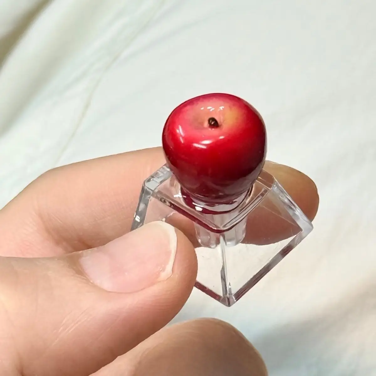 Adorable Fruit ESC Keycaps - Transparent Kawaii Desk Decor Gift