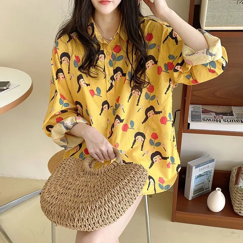 

2023 New Spring and Autumn Fashion Korean Version Hong Kong Style Relaxed Casual Small Head Graffiti Print Long Sleeve Shirt