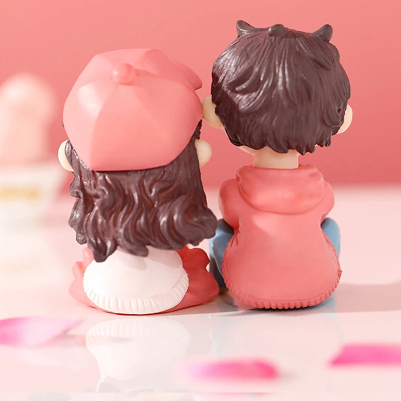 8 Pcs Miniature Couple Figurines - Boy & Girl Kiss Dolls, Cake Toppers, Fairy Garden Decor, Random 4 Pairs