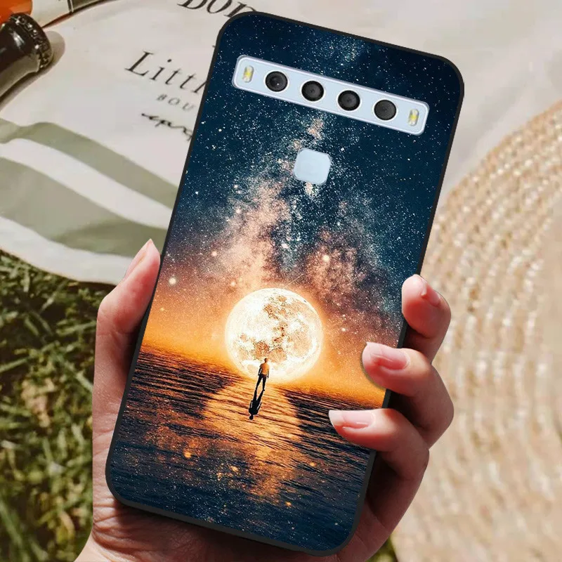 Stylish Soft Silicone Phone Case - Fashionable Protective Cover in Vibrant Colors