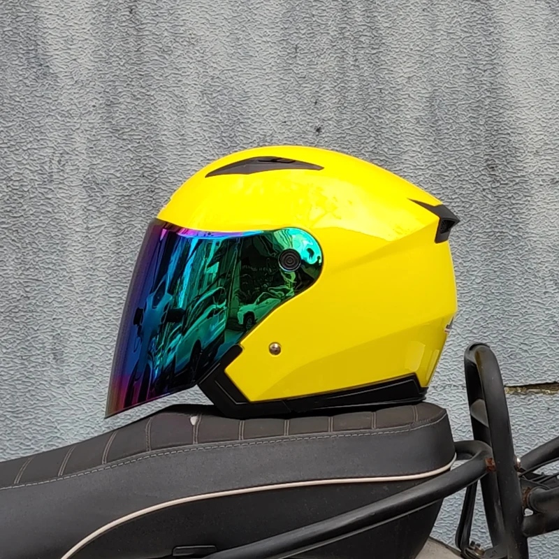 thumbnail image 1 of Casco de motocicleta para hombre y mujer, capacete para motocicleta, cascos para moto, doble lente, medio casco de carreras, para las cuatro estaciones, 1 of 5