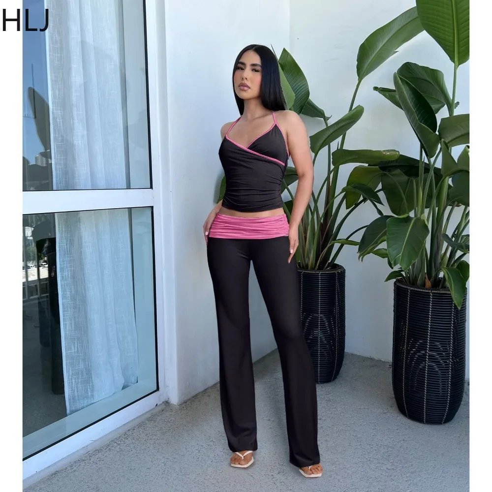 Рисунок 3 - Женский спортивный костюм с рюшами HLJ