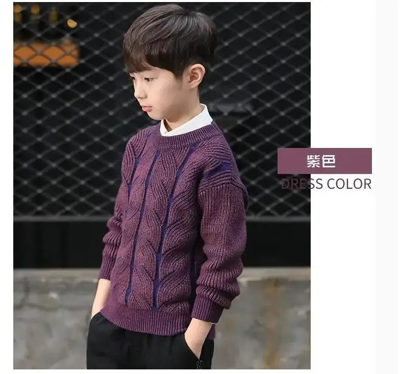 Boy's sweater autumn winter outfit is thickened circular collar cover hea