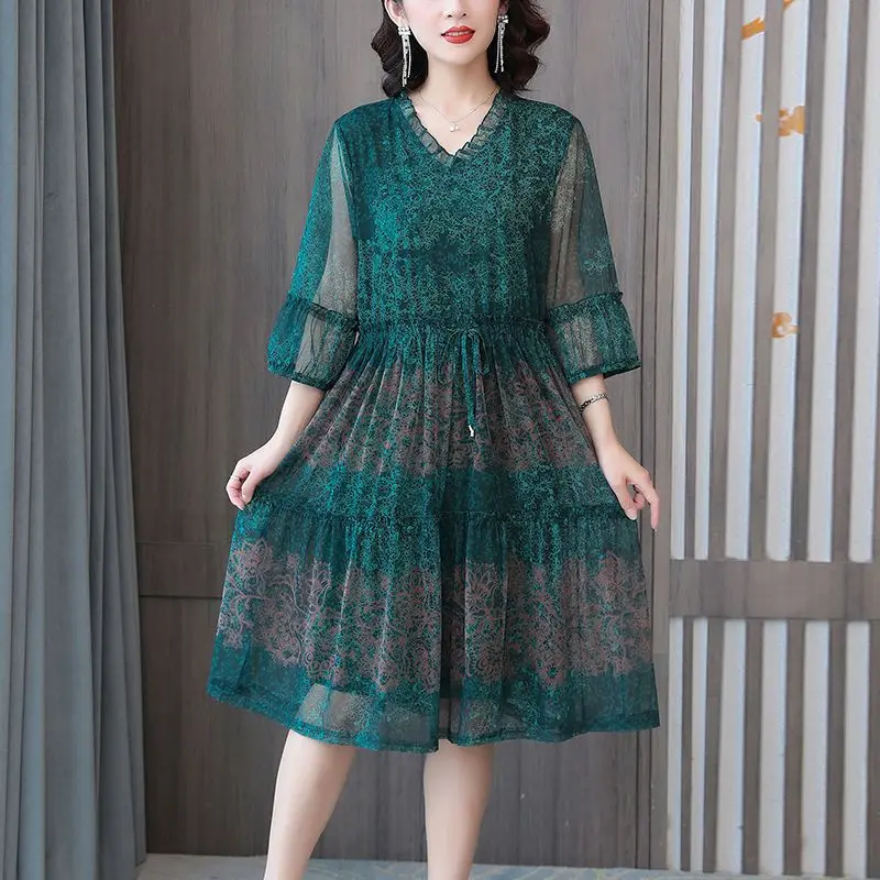 

Fashion Folk Printed Spliced Dresses Vintage Summer Half Sleeve Female Clothing Gauze A-Line Waist Elegant V-Neck Midi Dress New