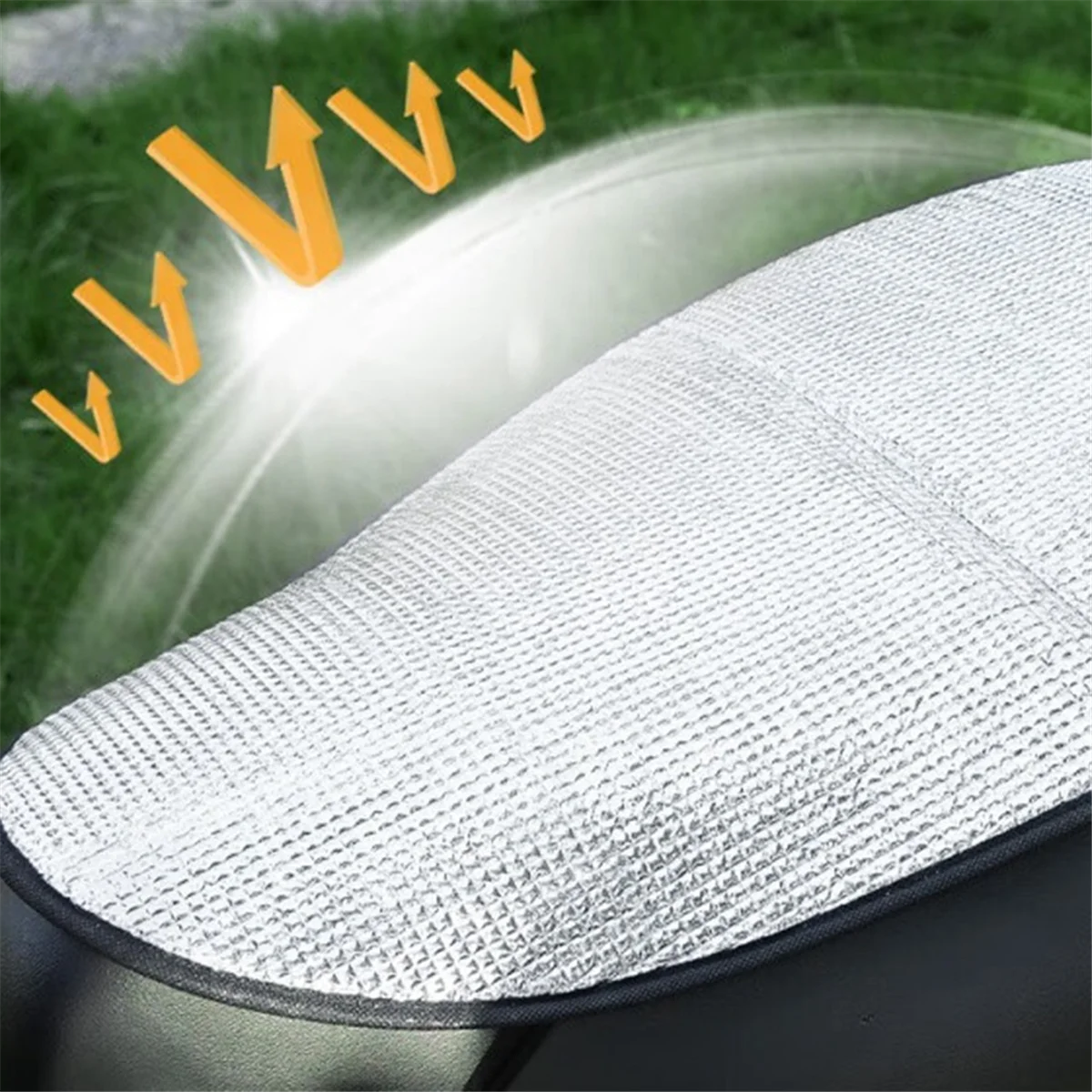 BAAU Electric Vehicle Sun Protection Cushion, Anti-Scalding Heat Insulation Flip Pad, Reflective Aluminum Foil Sunshade Pad
