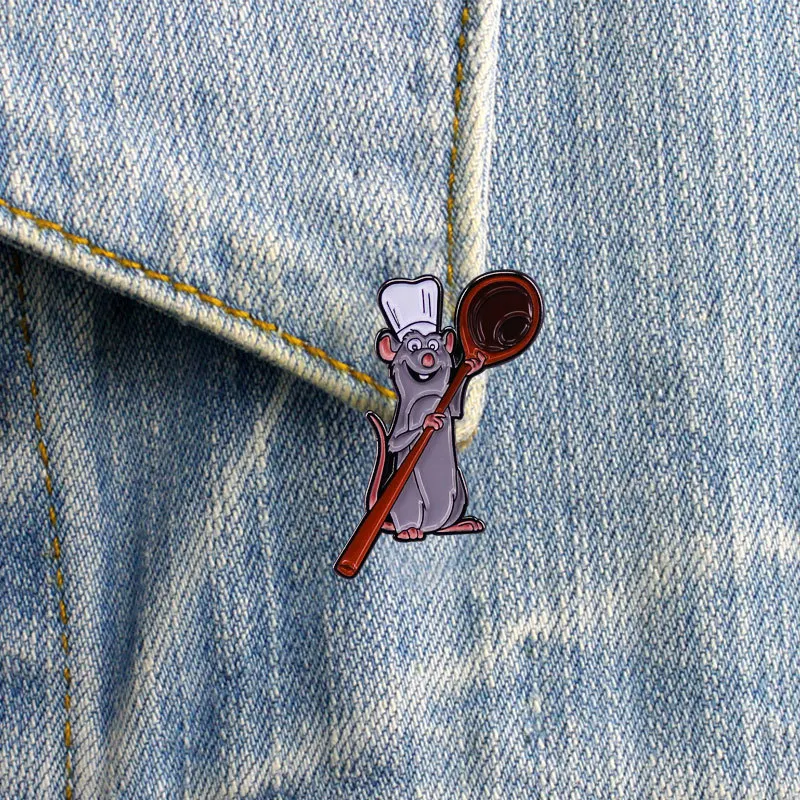 Disney Pins Creative Ratatouille Mouse Chef Distintivi In Metallo Accessorio Moda Carino Regali Decorativi Per Spille Da Uomo E Da Donna