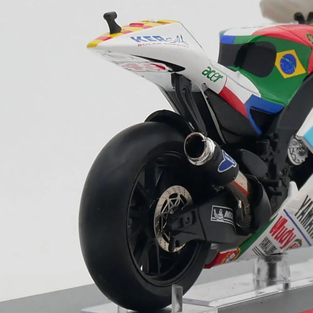 1/18 ミニチャンプス ヤマハ YZR-M1 MOVISTAR YAMAHA 1/18 ミニチャンプス ヤマハ YZR-M1 MOVISTAR YAMAHA Minichamps