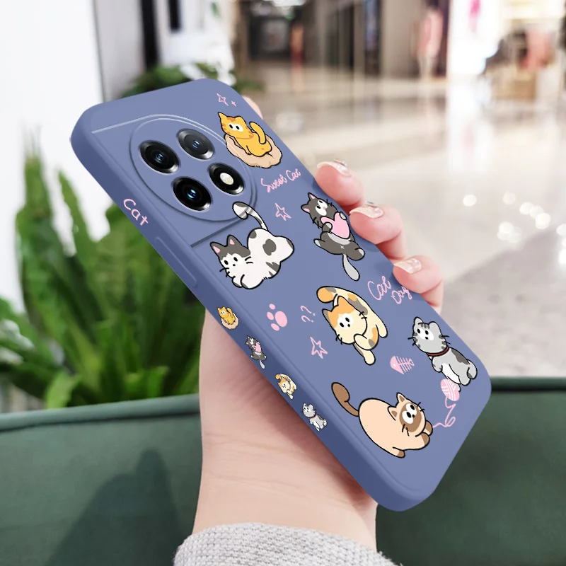 Cat String Ball Liquid Silicone Phone Case Cover