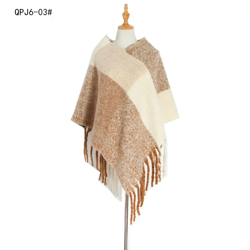 

Europe United States 2024 New Autumn Winter Women's Shawl Coarse Tassel Loop Yarn Large Lattice Warm Capes Lady Ponchos Beige