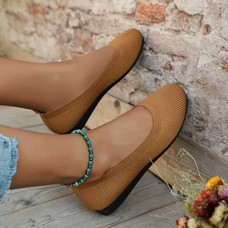 Spring Autumn Casual Shoes For Women Slip-on Pump Knit Single Flat Shoes Breathable Round Toe Ladies Cloth Loafers Large Sized 5