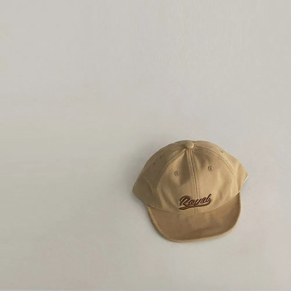 New Short Brim Baseball Cap Letter Embroidery Lightweight Peaked Cap Sun Hat