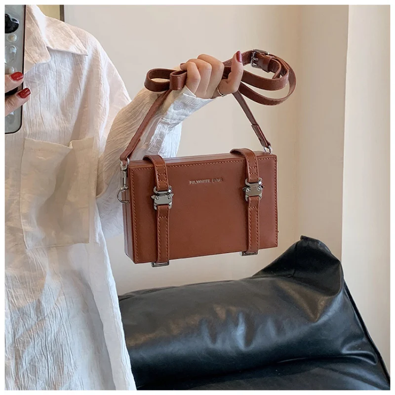 Vintage Shoulder Bag French Style Mini Square Street Fashion Box Bag for Women Trendy Design PU Leather Texture Crossbody Bag