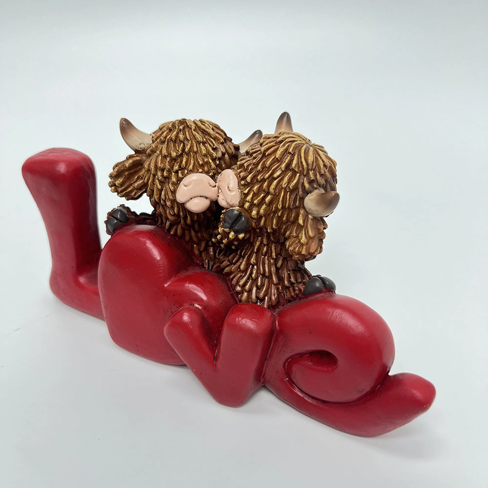 Handcrafted Highland Cow Sculpture Resin Adorable Highland Cattle Statue for Indoor Outdoor Decor and Gifts