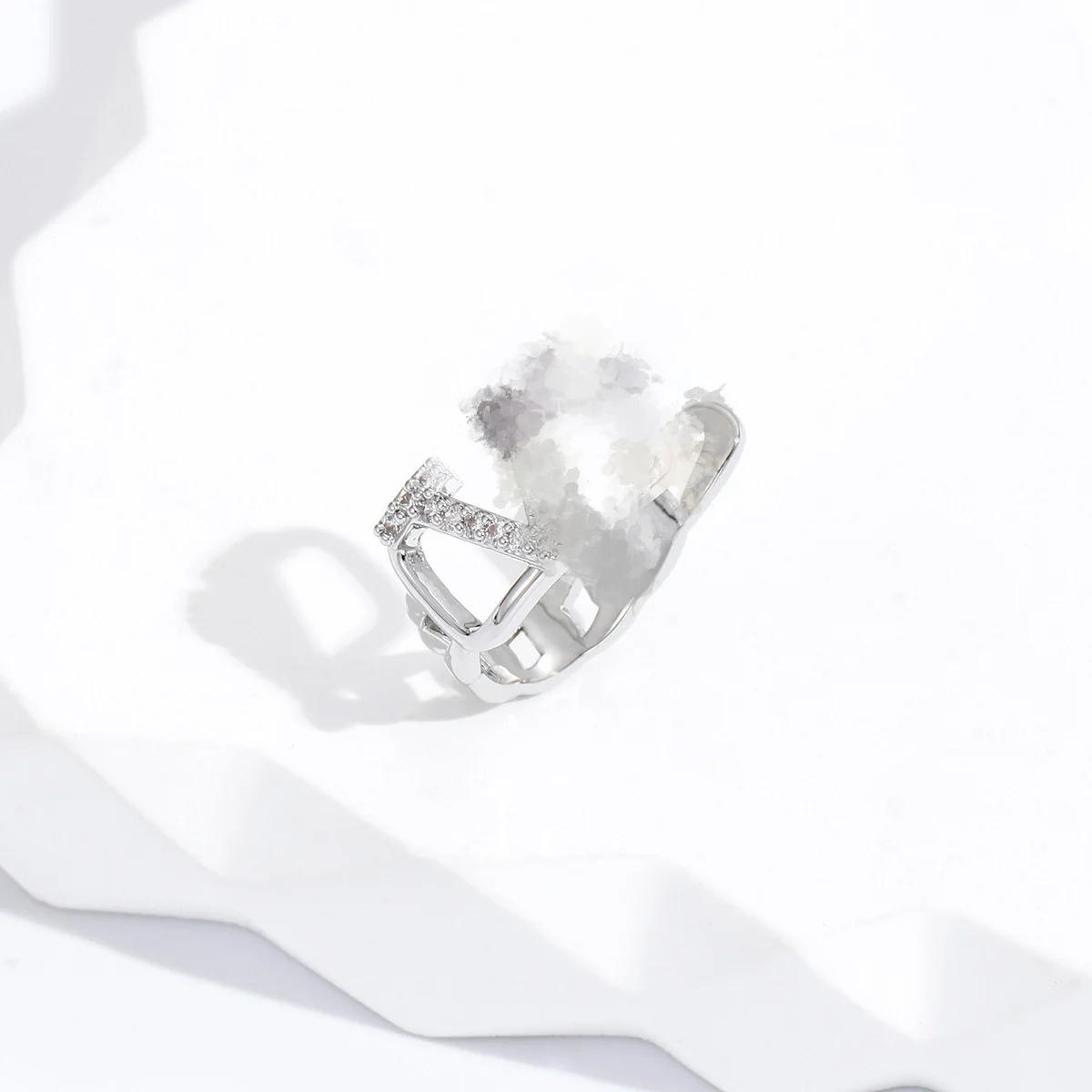 YCP  new simple micro inlaid zircon V letter ear bone clip without ear hole temperament ear clip 6