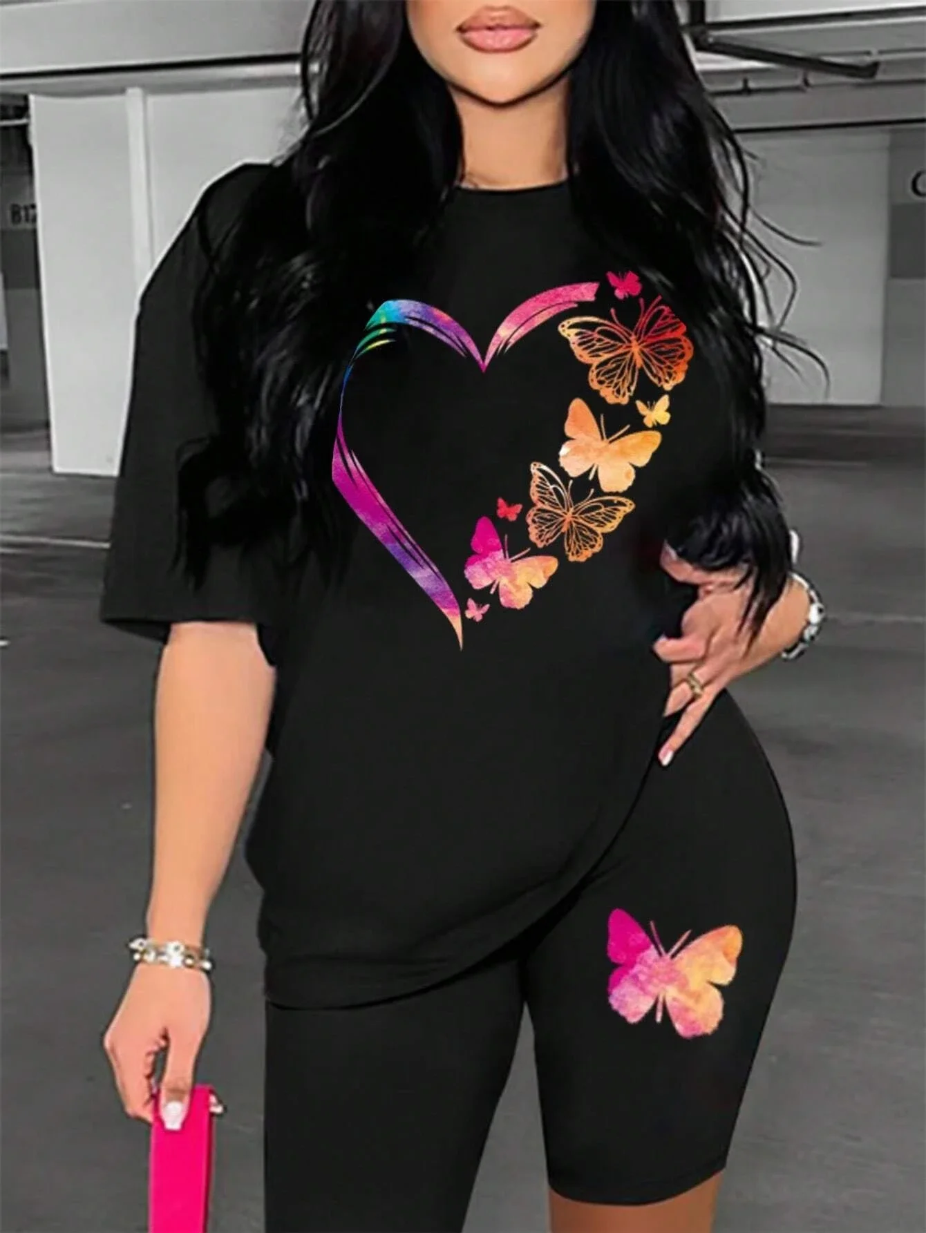 The Love Stranged Together By Butterflies Druck Damen T-Shirts Zweiteiliges Set Mode Kurze Sets Bequeme Basic Shirt Shorts