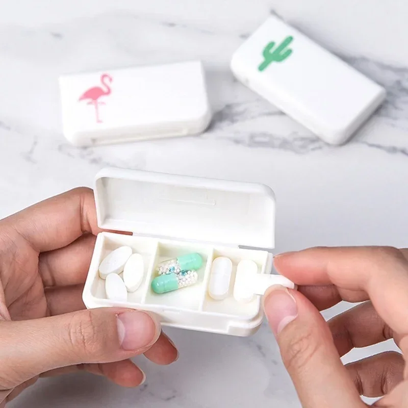 

Portable Three-grid Medicine Box Storage Container Mini Tablet Distributor Independent Grid Home Convenience Small Tools Supplie