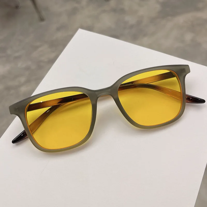 Neue Vintage Quadratische Sonnenbrille für Damen und Herren Luxusmarke Kleine Rechteckige Sonnenbrillen für Frauen Kleine Elliptische Brillen