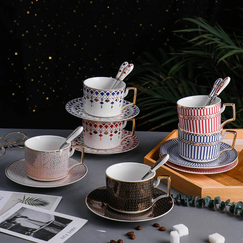 

Ceramic coffee cup and plate set European small luxury English afternoon tea cup set black household simple bone china cup