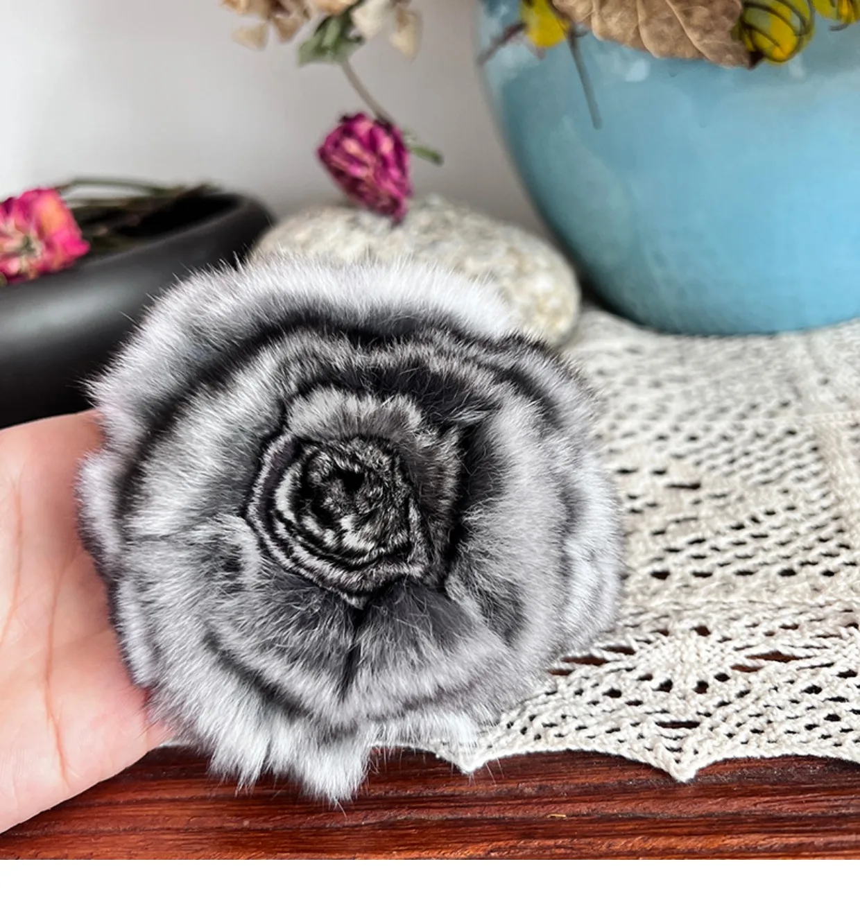 Vintage Echt Chinchilla Pelz Brosche Pullover Clips Cape Mantel Clips Retro Flauschigen Verschluss Kleid Hemd Brosche Clips für Mädchen Frauen – Detail 5